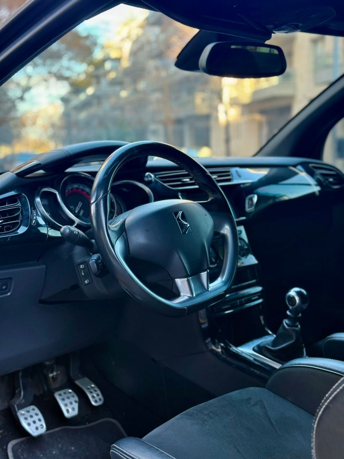 Mira esta publicación de Ds Automobiles DS3