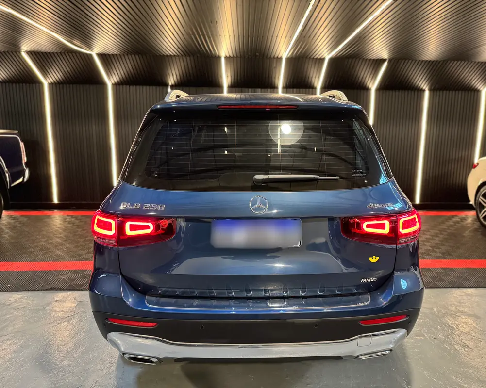 Mercedes Benz GLB Foto #6