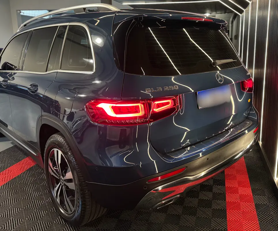 Mercedes Benz GLB Foto #4