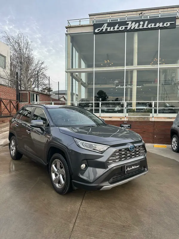 Toyota RAV4 Foto #4