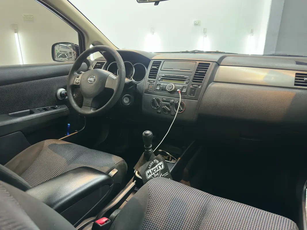 Mira esta publicación de Nissan Tiida 2014 en Motordil