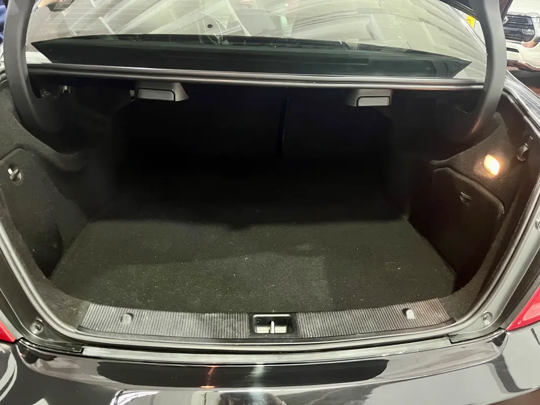 Mira esta publicación de Mercedes Benz Clase C