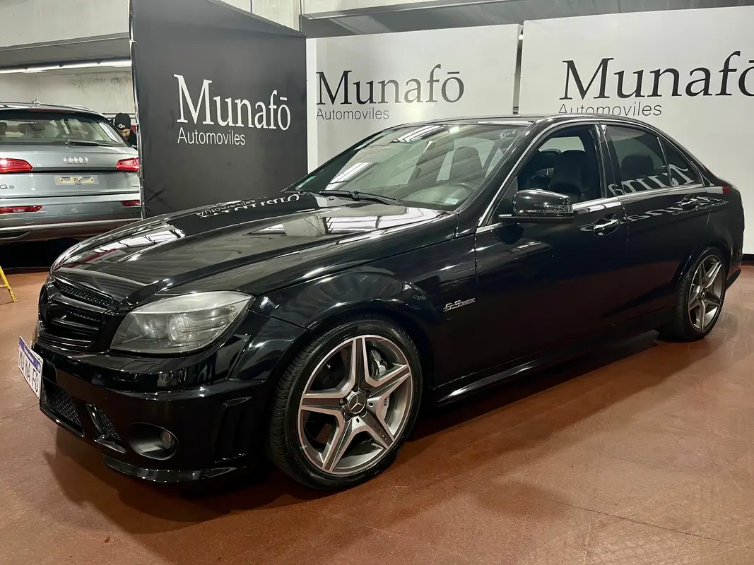 Mira esta publicación de Mercedes Benz Clase C