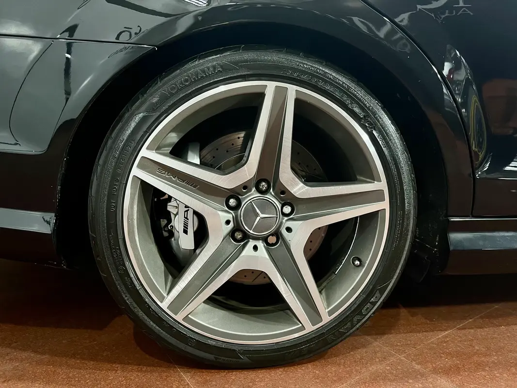 Mira esta publicación de Mercedes Benz Clase C