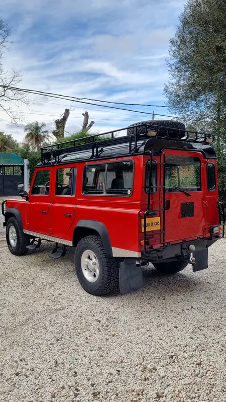 Mira esta publicación de Land Rover Defender