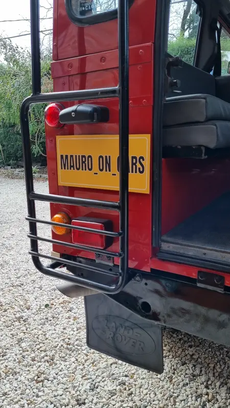 Mirá esta publicación de Land Rover Defender