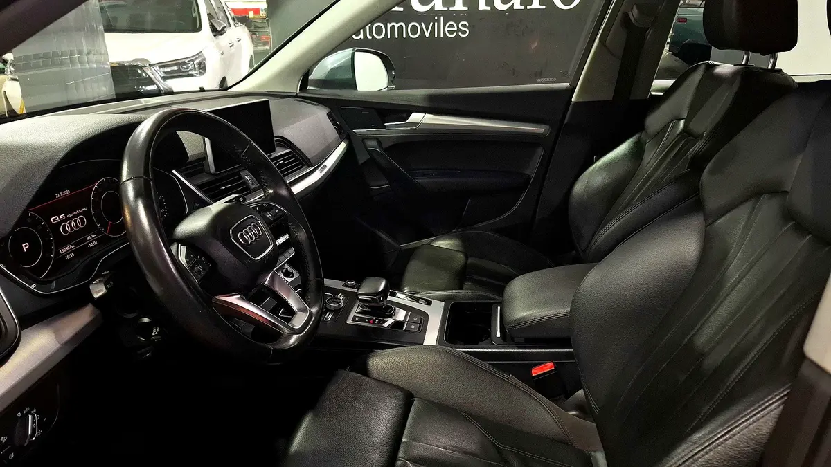Audi Q5 Foto #8