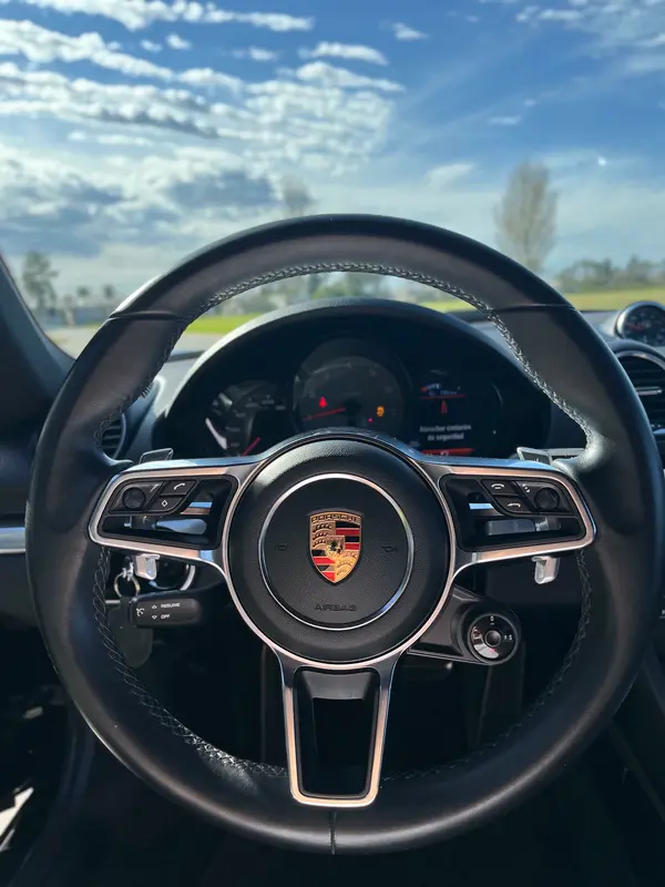 Mira esta publicación de Porsche 718