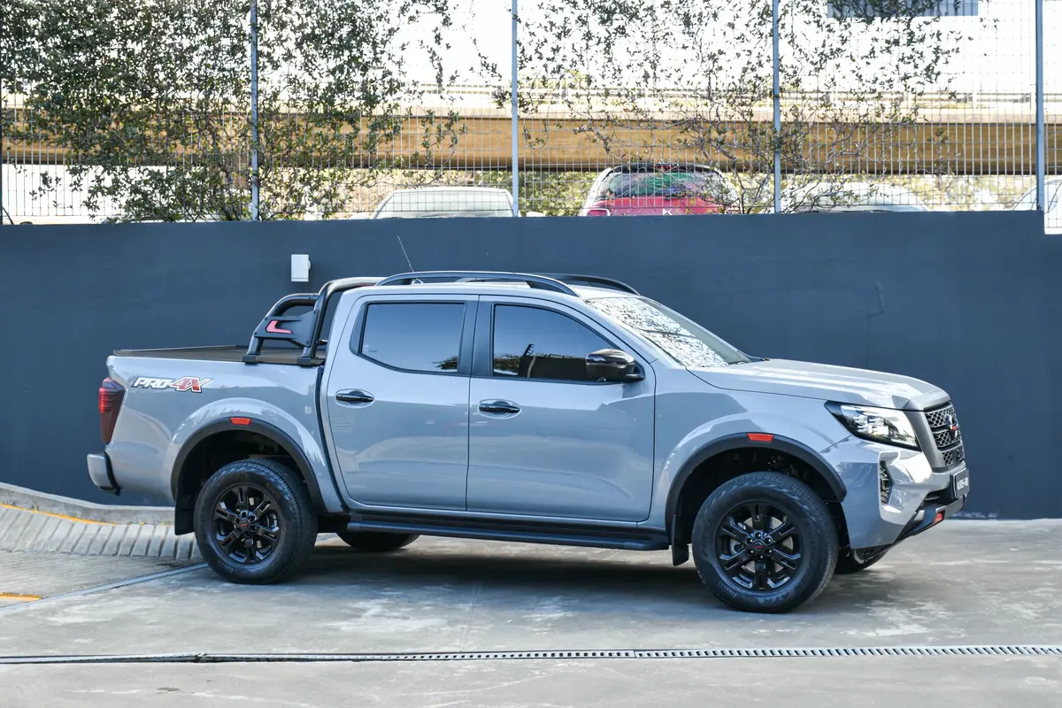 Nissan Frontier Foto #6