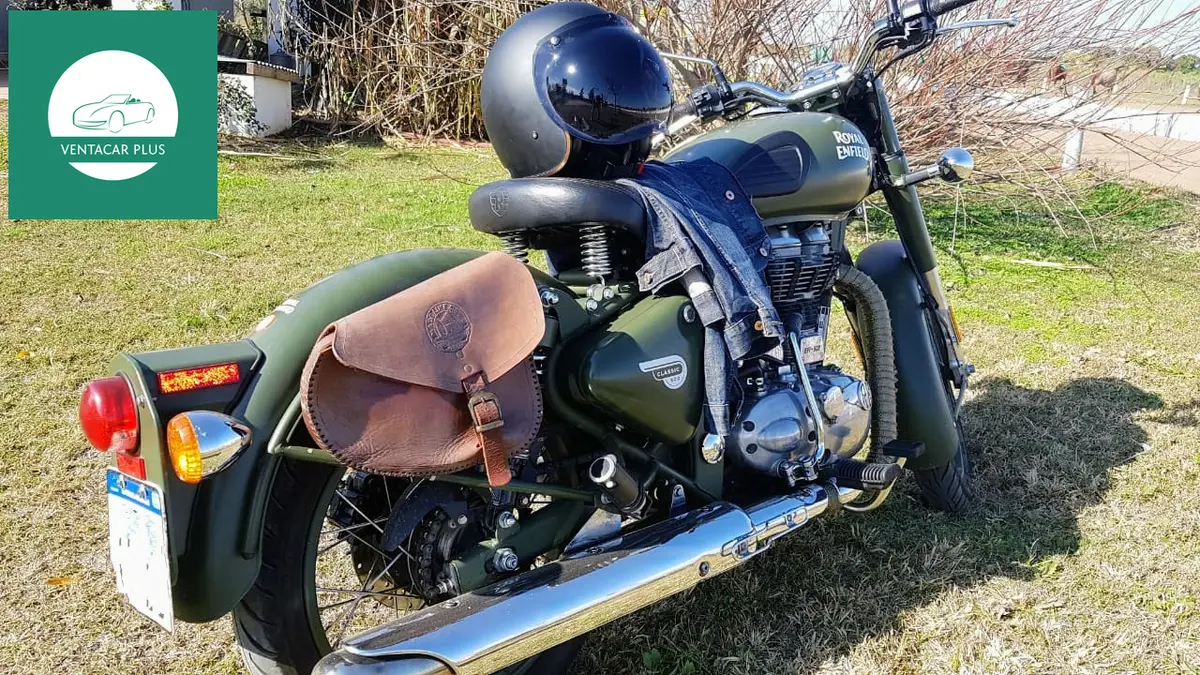 Mira esta publicación de Royal Enfield 500 Army Green
