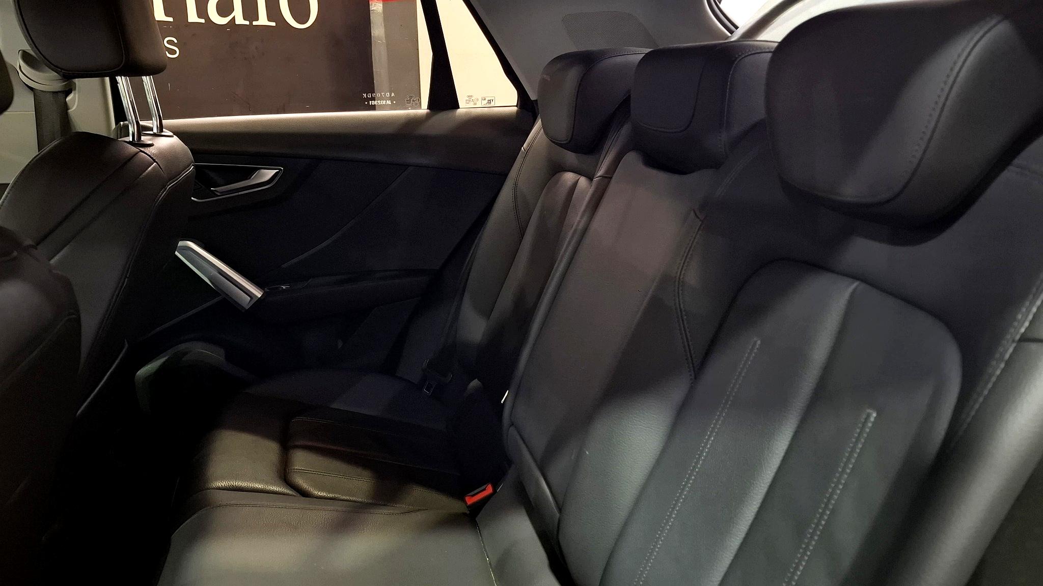 Audi Q2 Foto #19