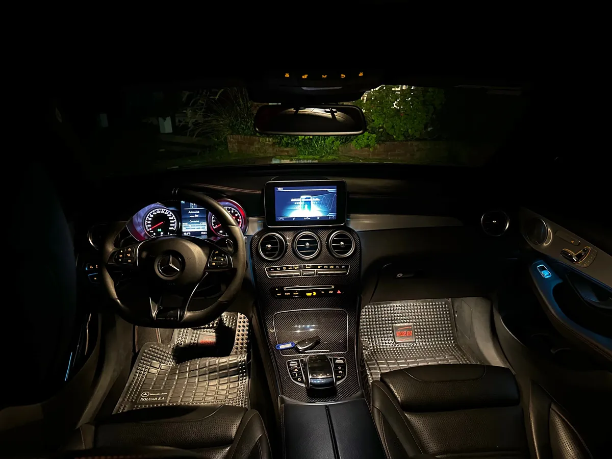 Mercedes Benz GLC Foto #6