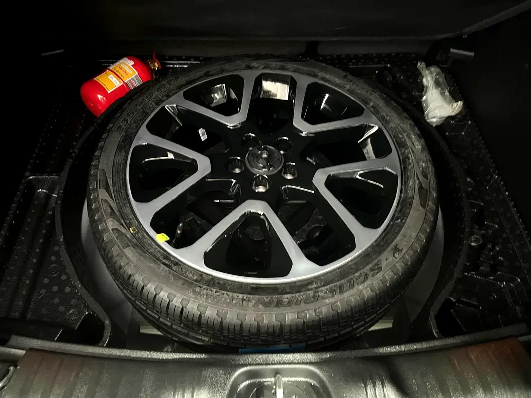Jeep Compass Foto #21