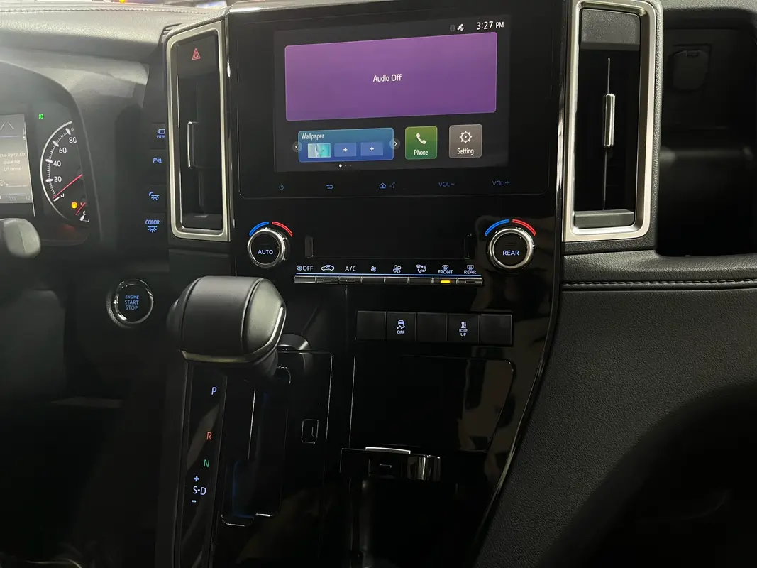 Toyota Hiace Foto #10