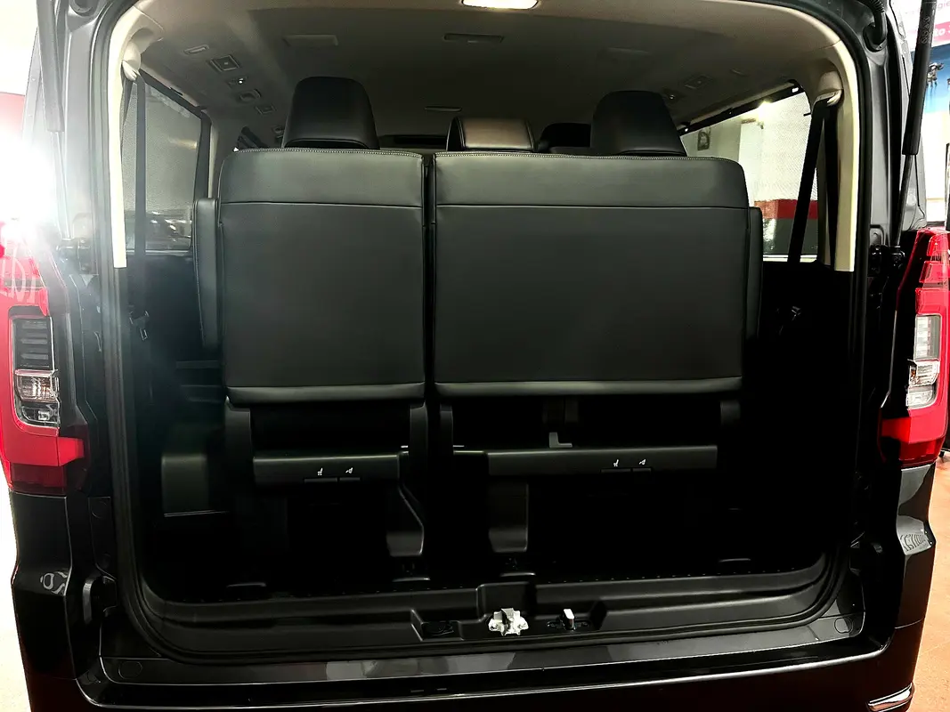 Toyota Hiace Foto #14