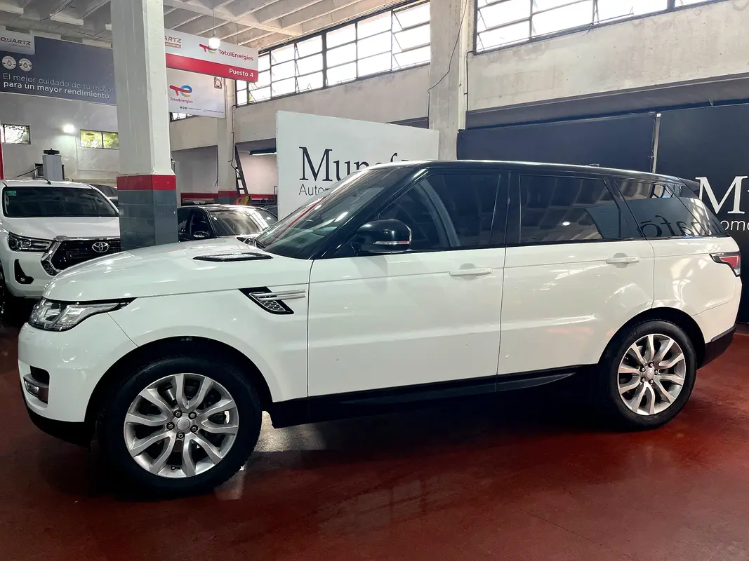 Land Rover Range Rover SPORT Foto #10