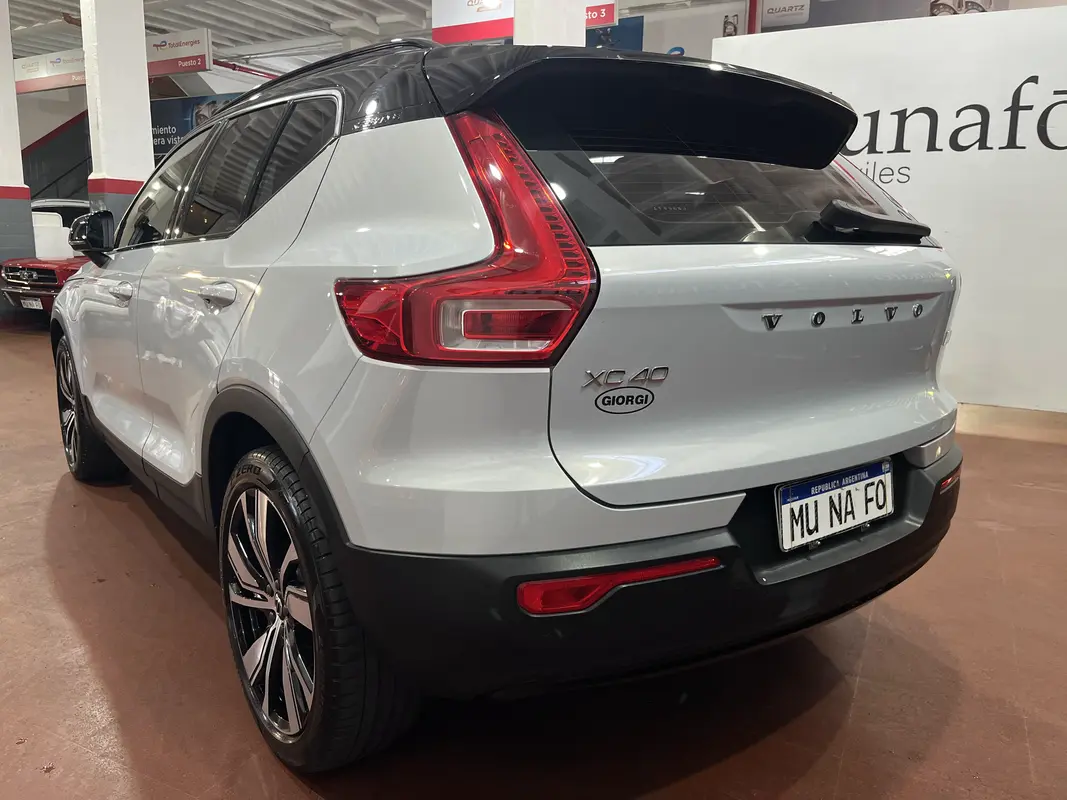 Volvo XC 40 Foto #10
