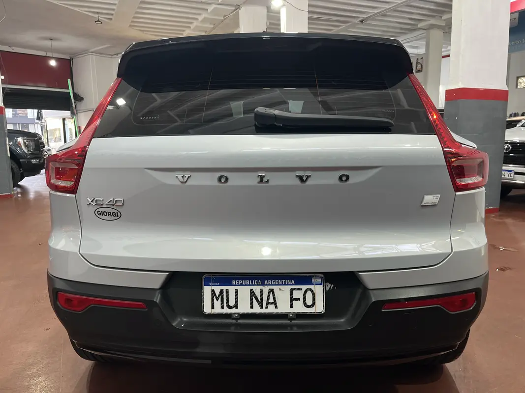 Volvo XC 40 Foto #9