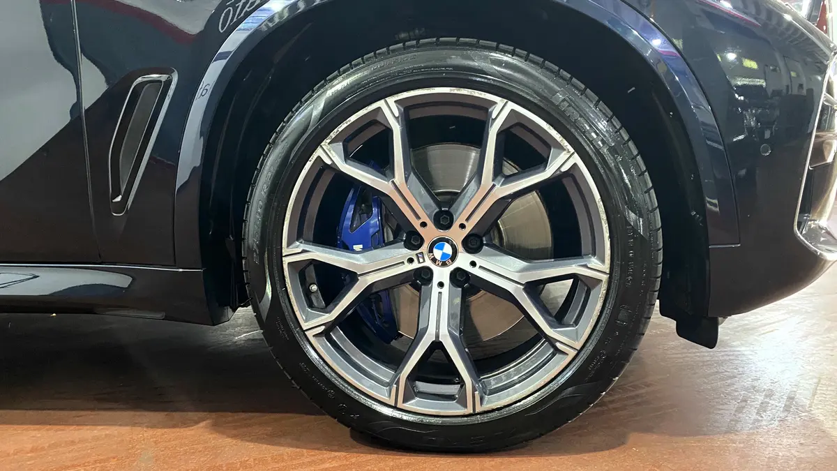 BMW X5 Foto #8