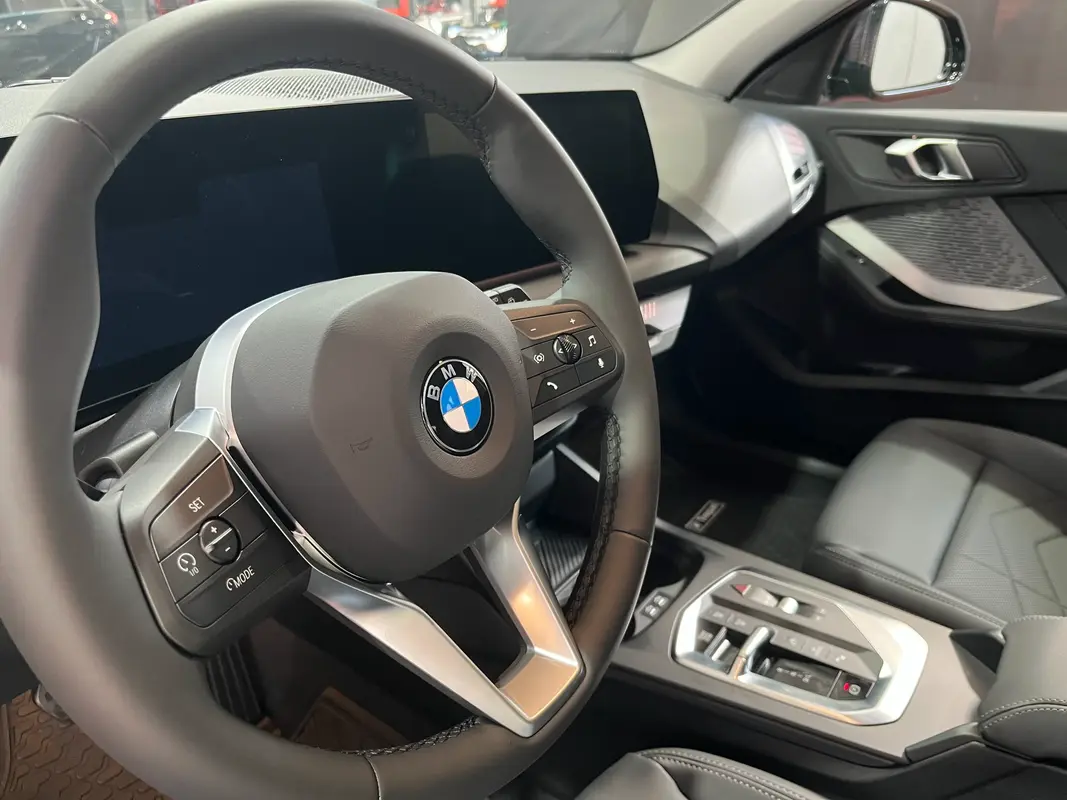 BMW Serie 1 Foto #12
