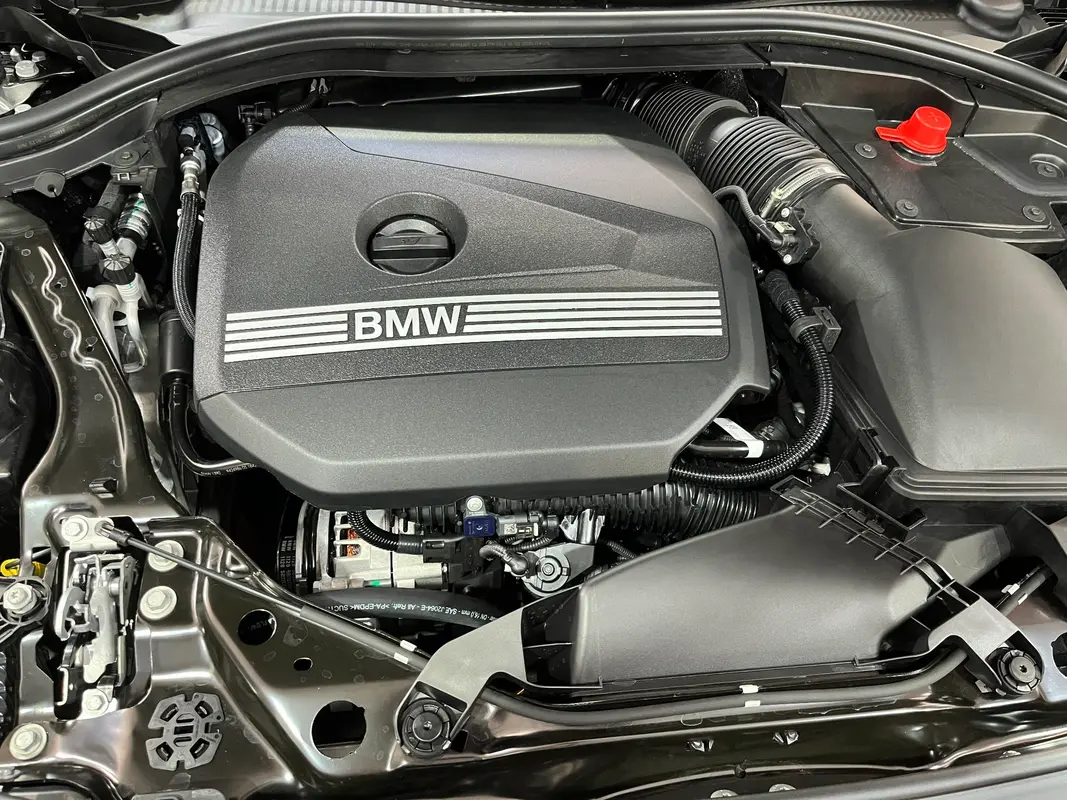 BMW Serie 1 Foto #10