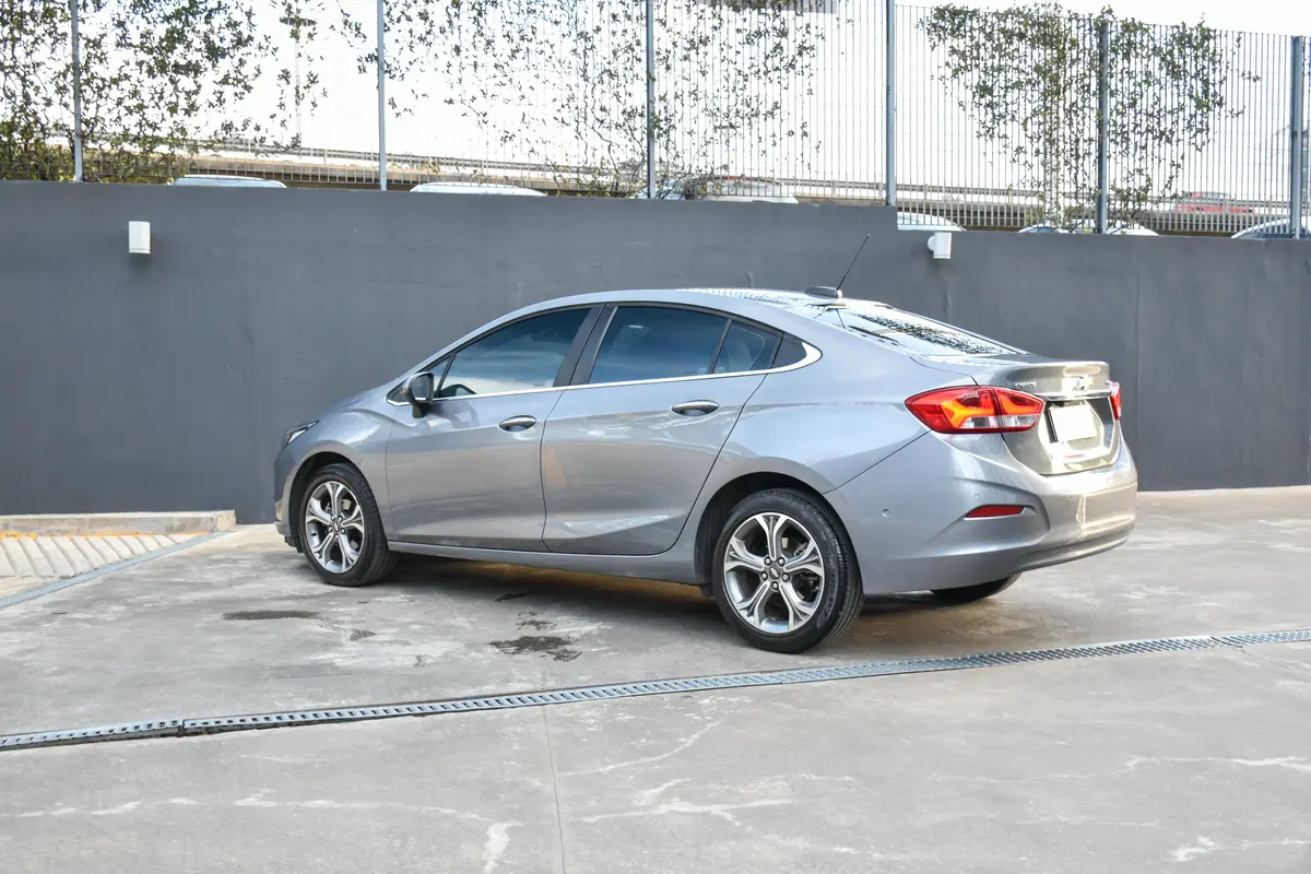 Chevrolet Cruze Foto #7