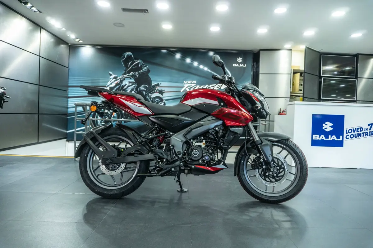 Mira esta publicación de Bajaj Rouser 160 NS