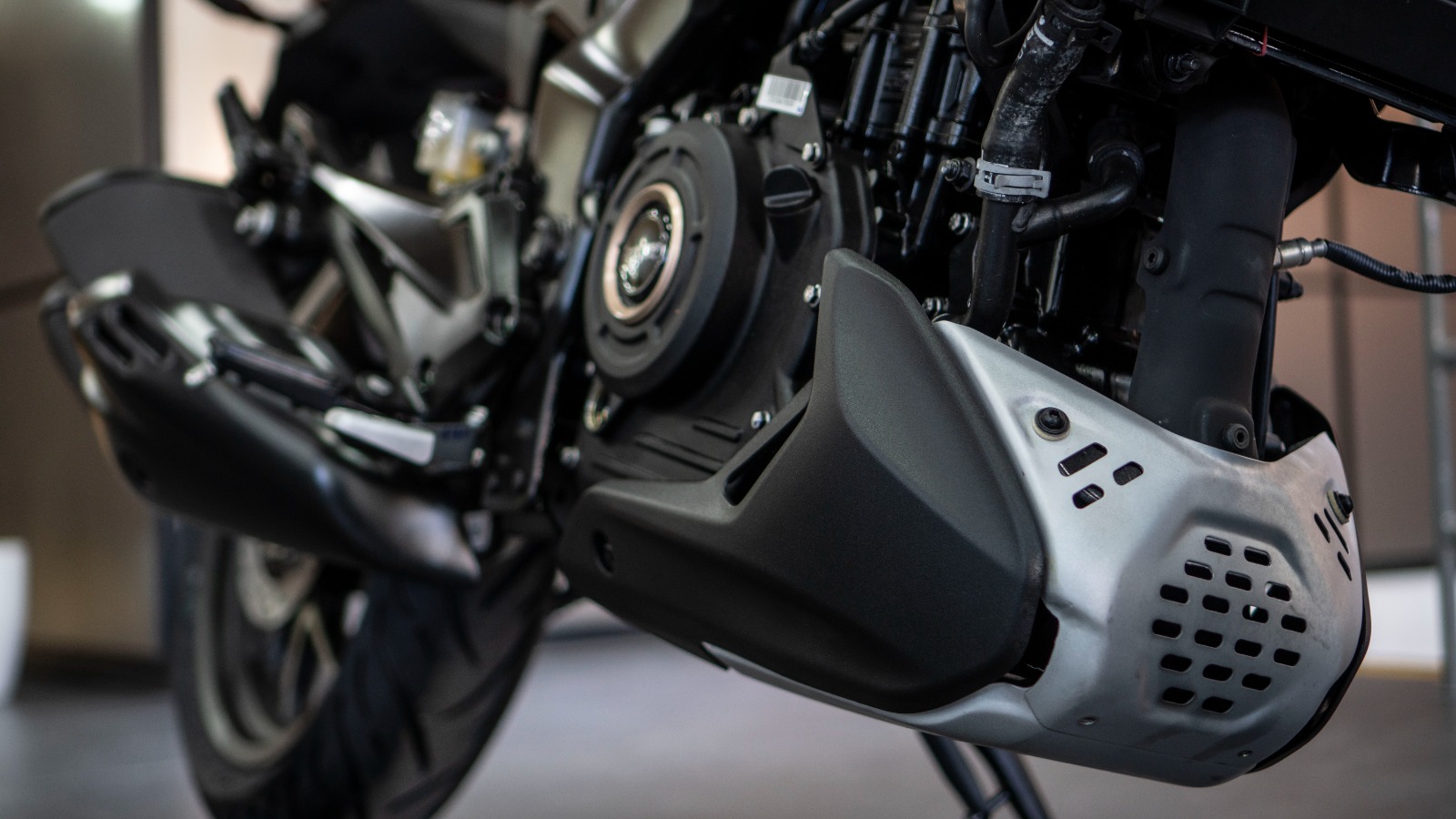 Mira esta publicación de Bajaj Dominar 400 Tourer