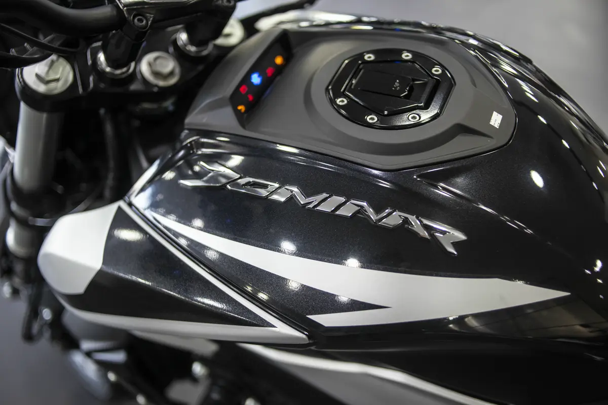 Bajaj Dominar 250 Foto #6