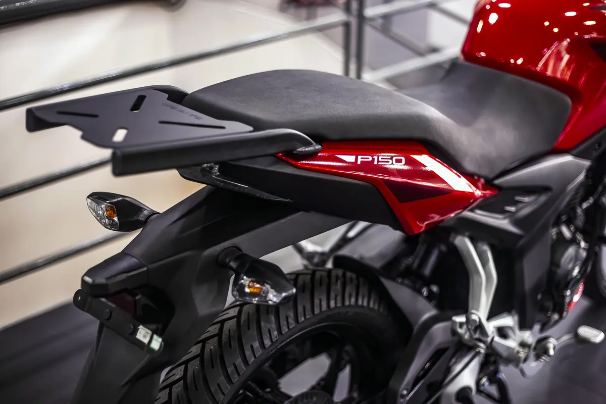 Bajaj Pulsar 150 Foto #2