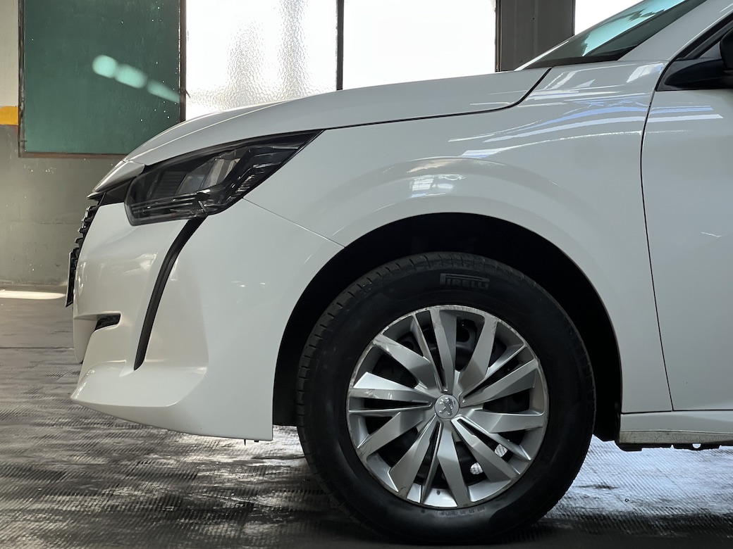Mira esta publicación de Peugeot 208