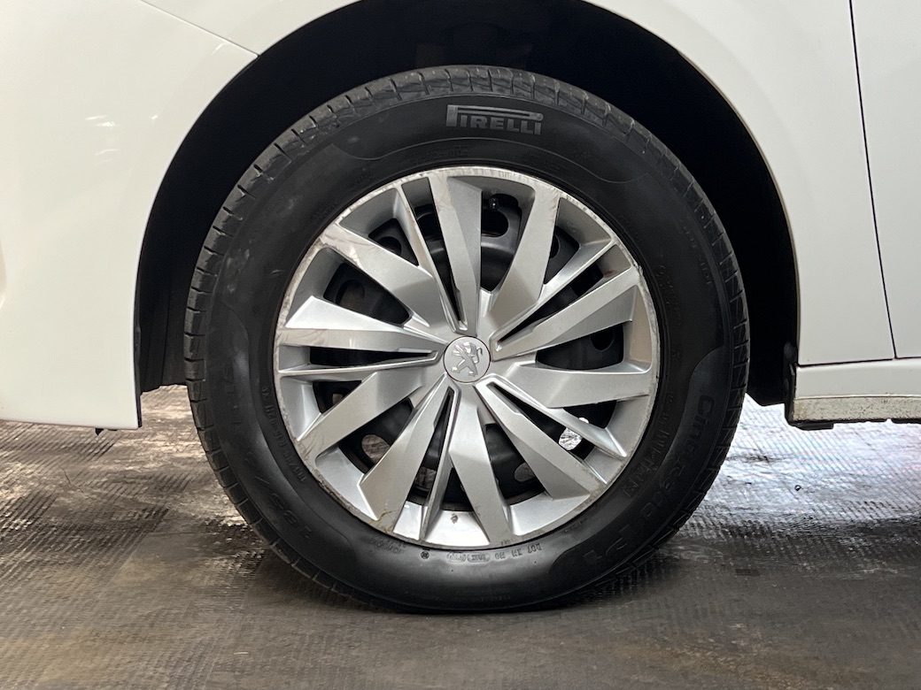 Mira esta publicación de Peugeot 208