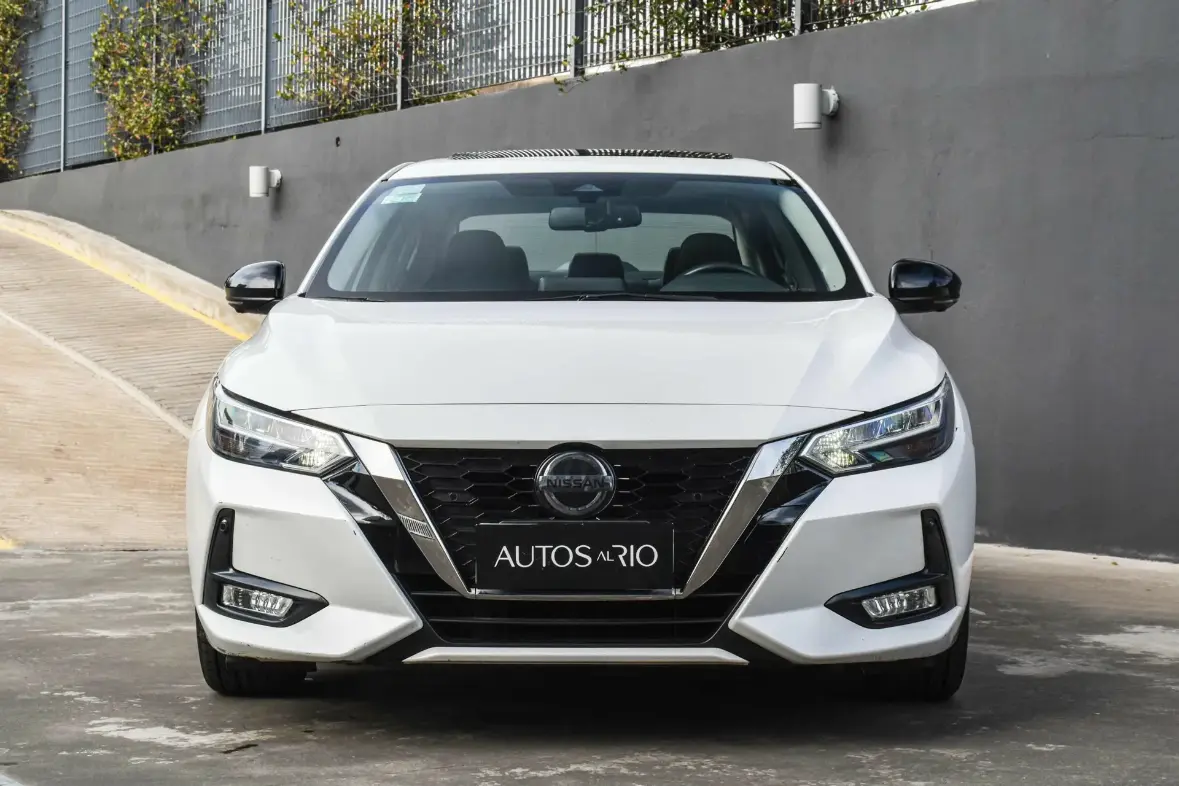 Nissan Sentra Foto #3
