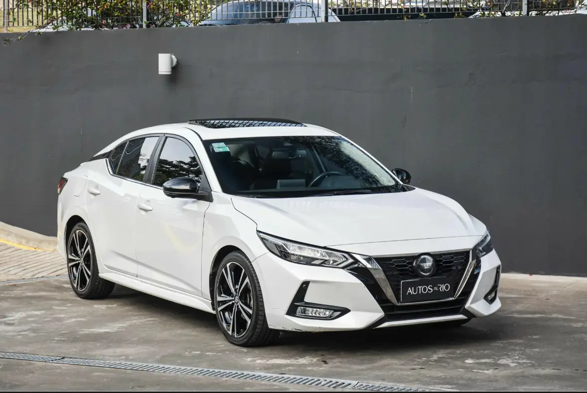 Nissan Sentra Foto #4