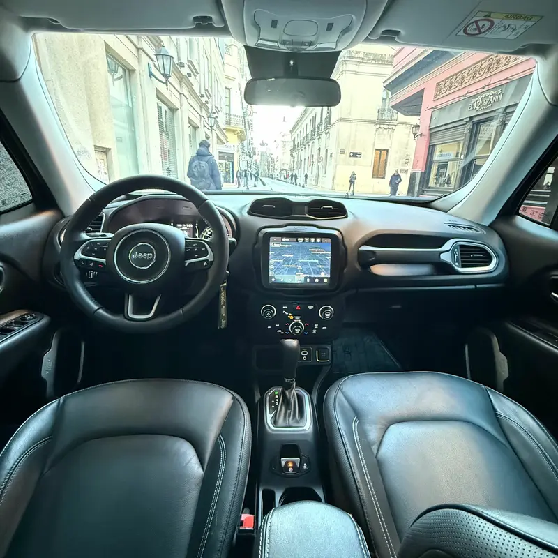 Jeep Renegade Foto #8