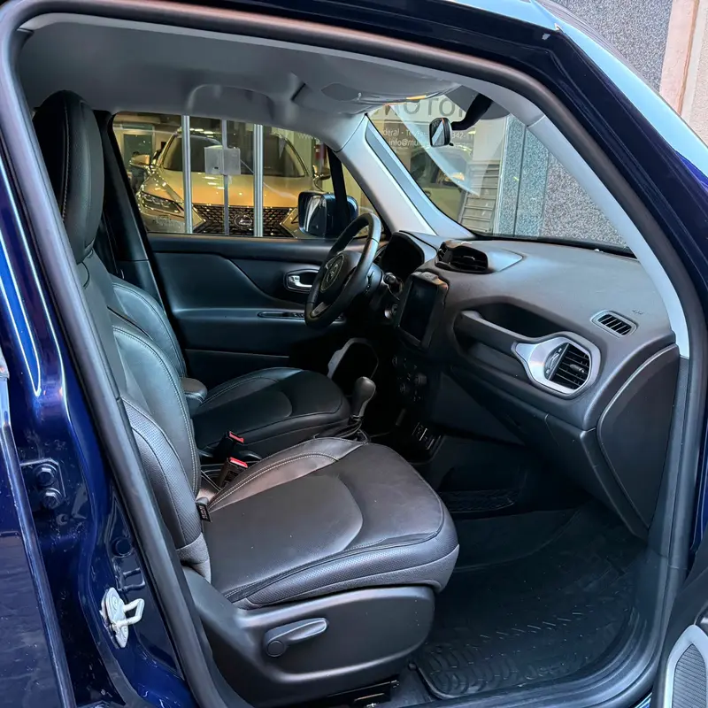 Jeep Renegade Foto #9