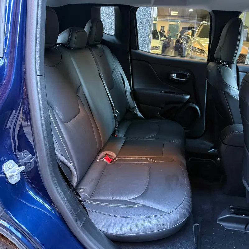 Jeep Renegade Foto #13