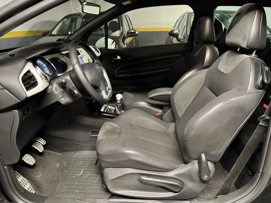 Mirá esta publicación de Ds Automobiles DS3
