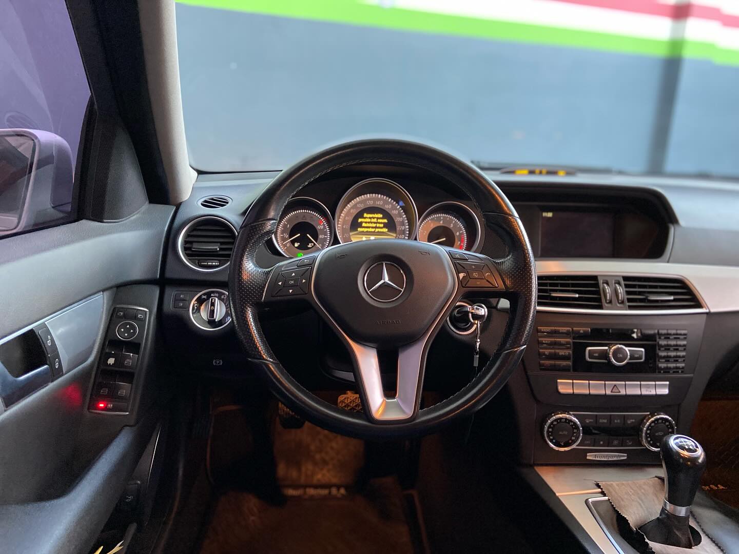 Mira esta publicación de Mercedes Benz Clase C