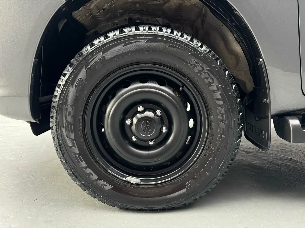 Toyota Hilux Foto #8