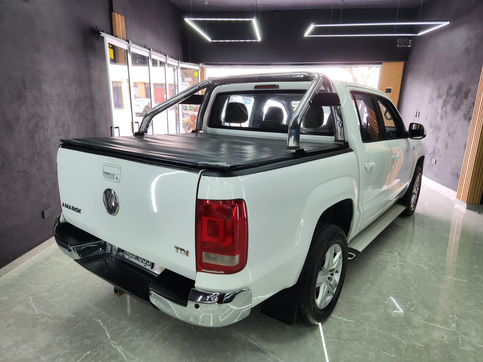 Mira esta publicación de Volkswagen Amarok 2014 en Motordil