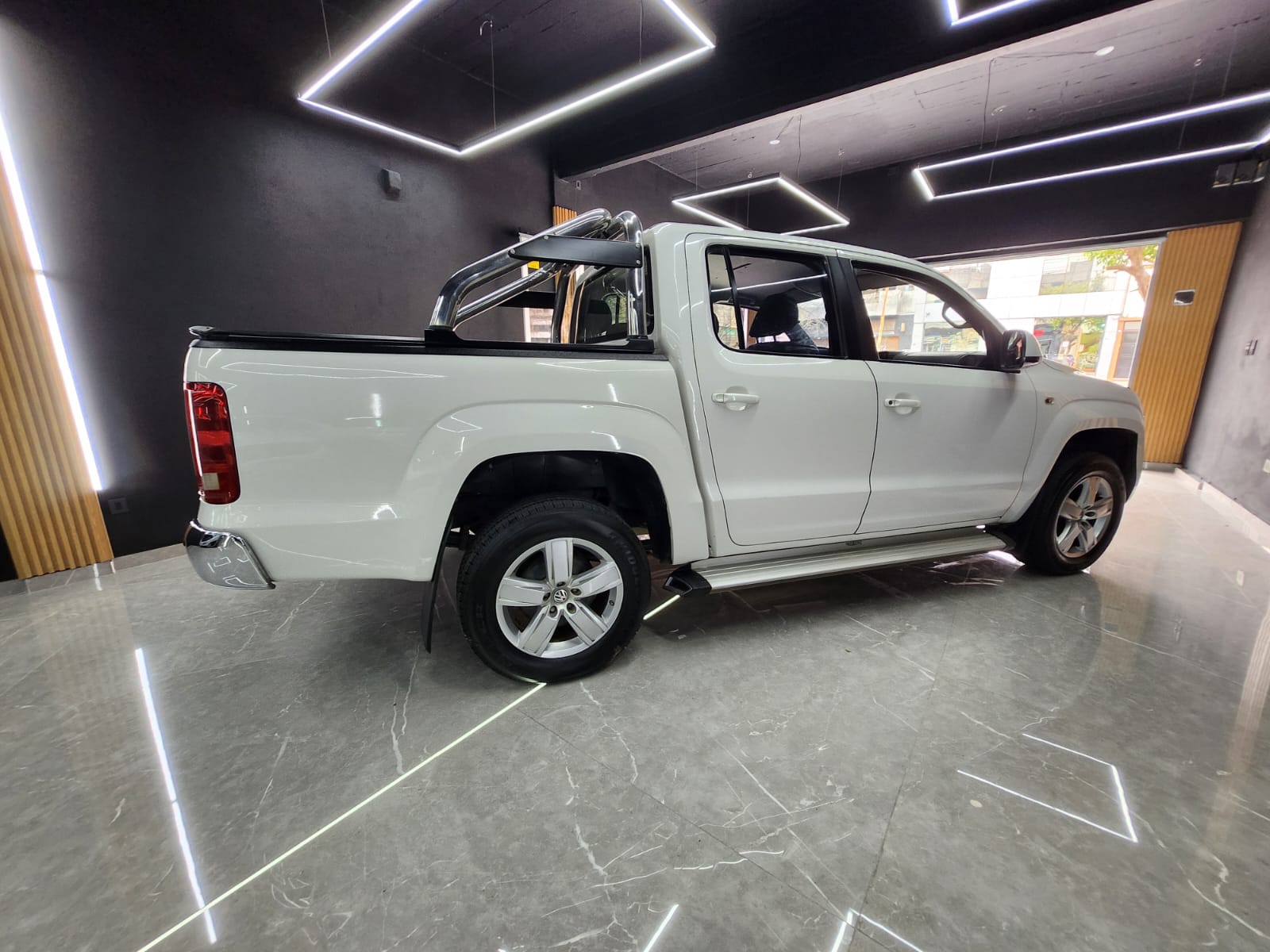 Mira esta publicación de Volkswagen Amarok 2014 en Motordil