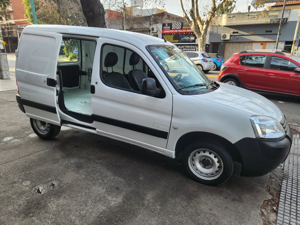 Mira esta publicación de Peugeot Partner