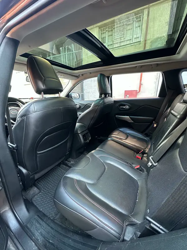 Mirá esta publicación de Jeep Cherokee