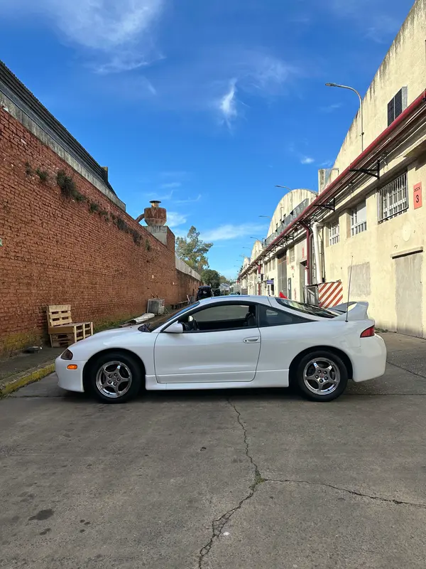 Mitsubishi Eclipse Foto #5