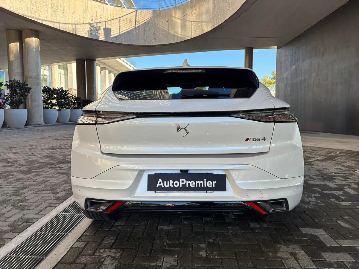 Mirá esta publicación de Ds Automobiles DS4