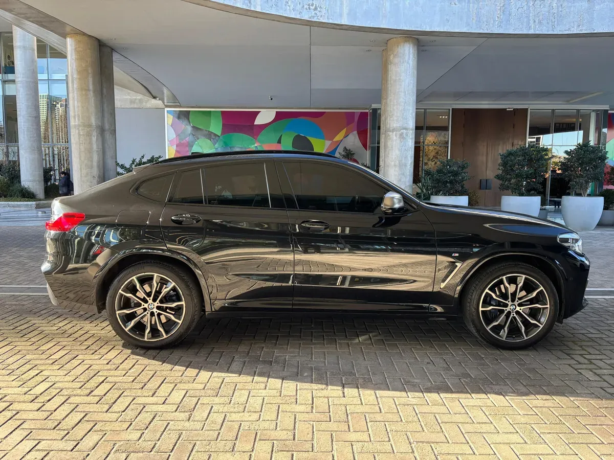 BMW X4 Foto #8