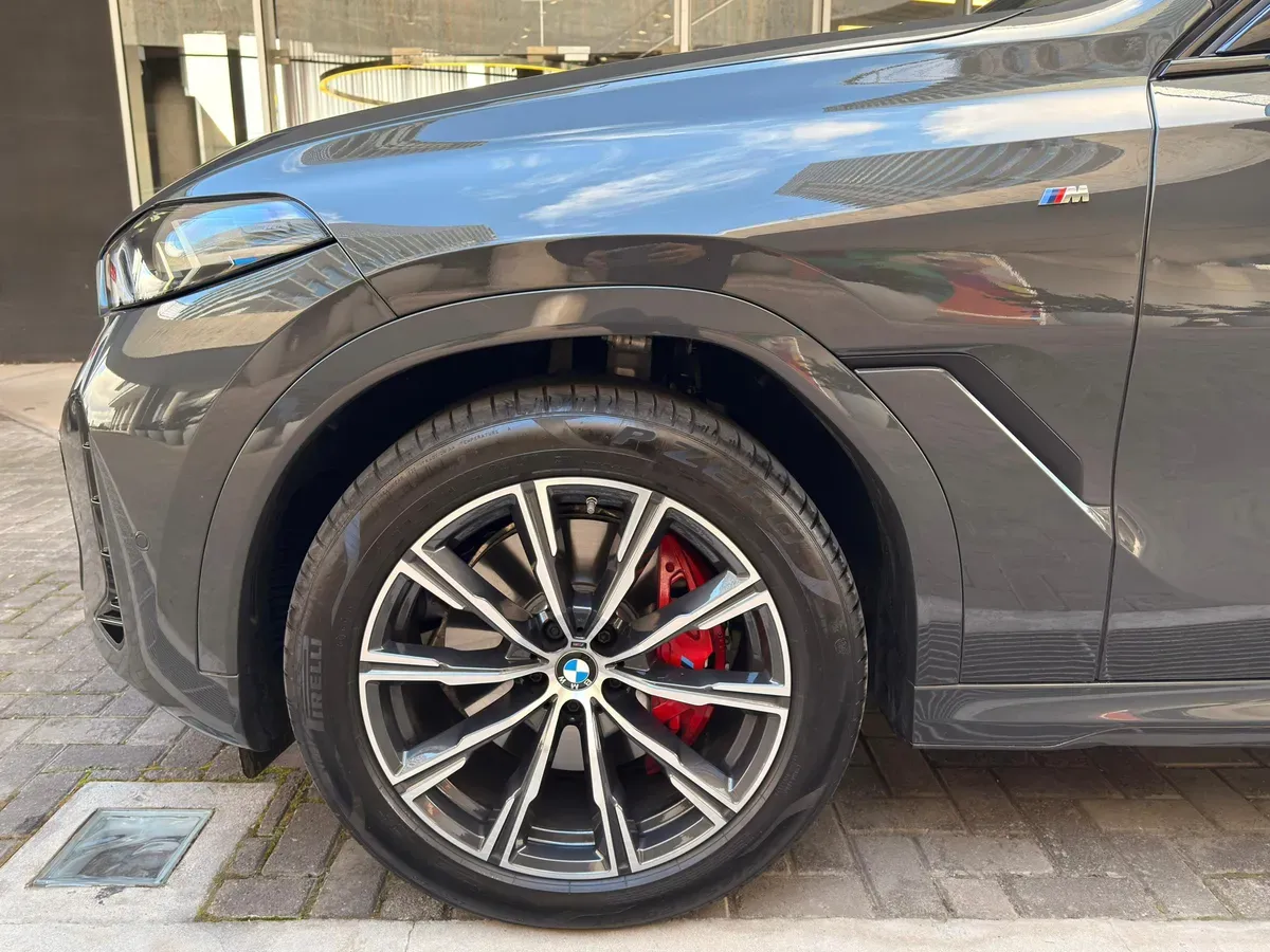 BMW X6 Foto #9