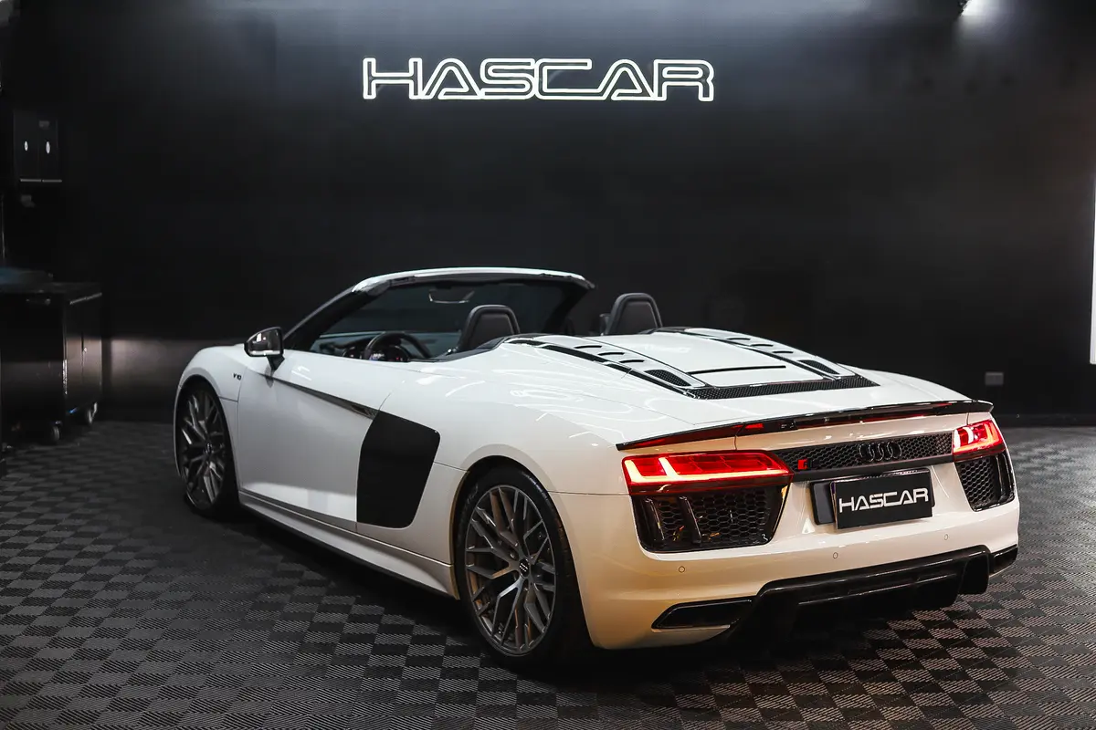 Mira esta publicación de Audi R8