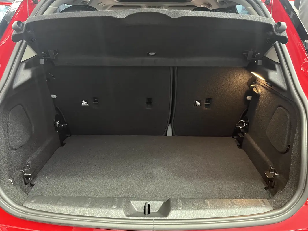 Mira esta publicación de Mini Cooper Cooper